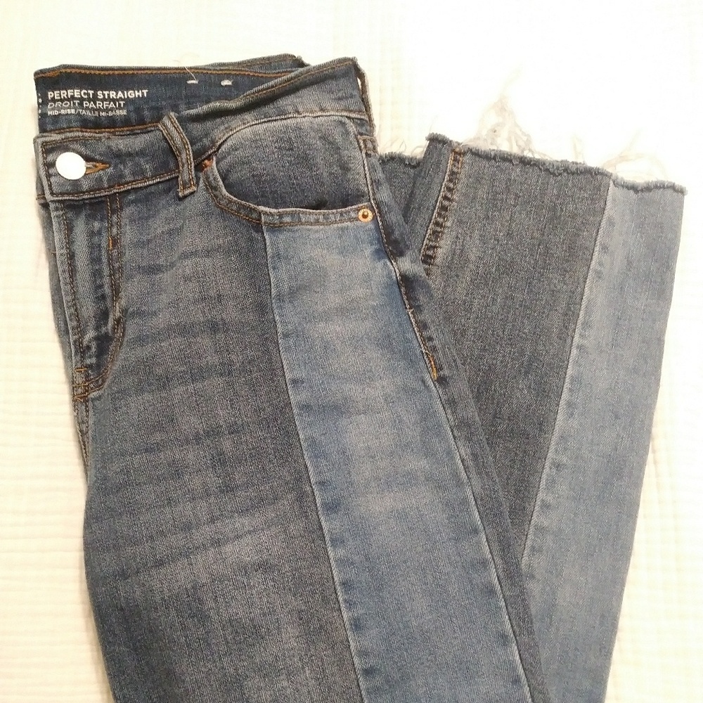 Old Navy two tone jeans (NEVER BEEN WORN)